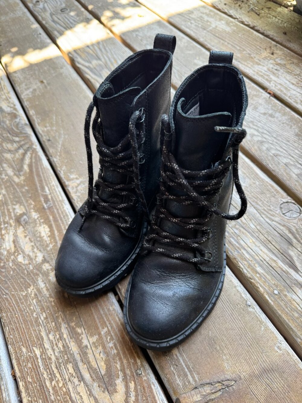 SOREL NL3700-010 Black Leather Combat Boots in Women's Size 7.5